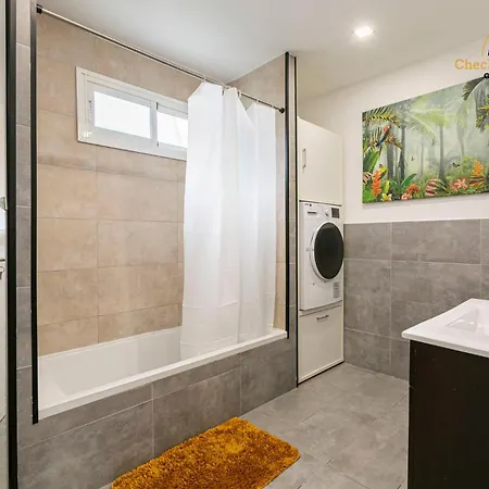 Apartamento La Campana Apartment